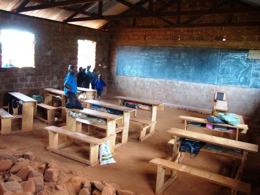 ngambenyi-classrooms-built-by-parents4